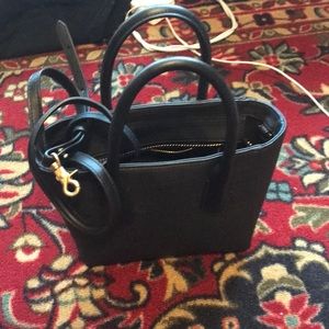 Excellent Used Condition Dagne Dover Petite Tote